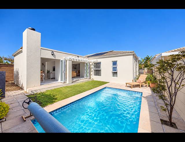 3 BEDROOM GATED ESTATE FOR SALE IN SUNNINGDALE